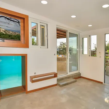 Villa Cave Luxury House Kíssamos